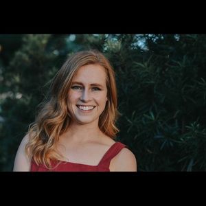 Meet your Posher, Melanie